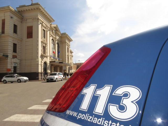Una volante della polizia