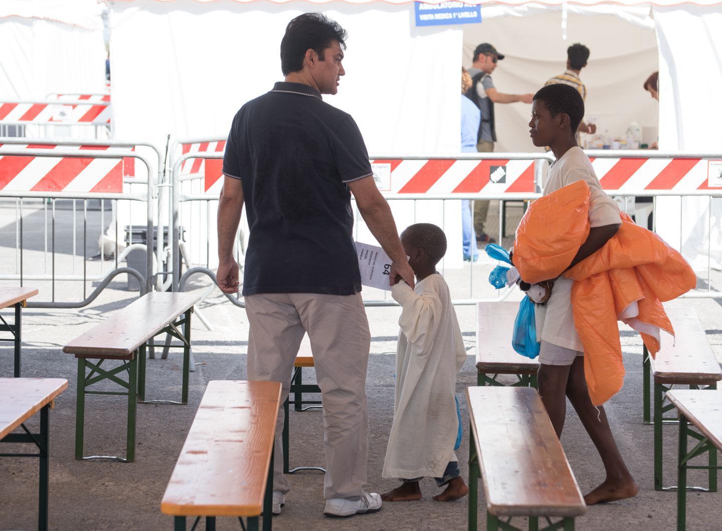 Cagliari: altri 291 migranti in arrivo, sono 1.600 in una settimana