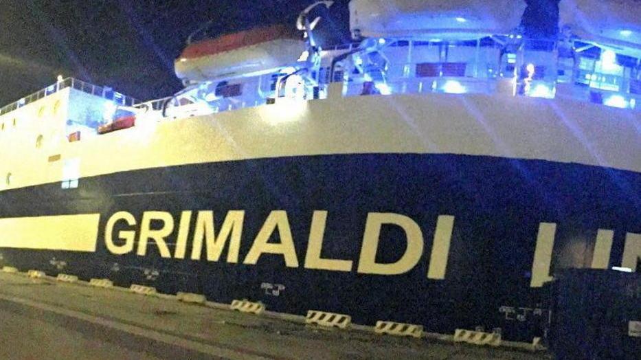 Grimaldi contrattacca: «Noi in regola, Moby ha navi vecchie»