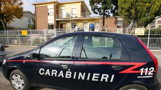 Reggio Emilia, carabiniere in licenza ferma un ladro in fuga