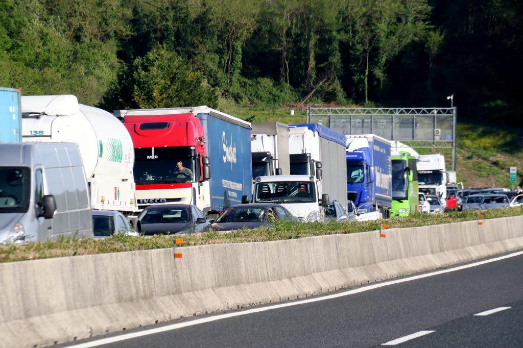 L'incidente è stato provocato dai rallentamenti (foto d'archivio)