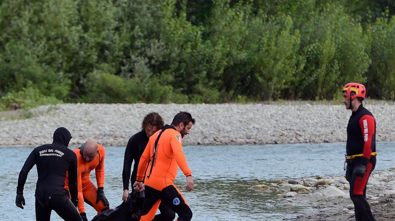 Vignola. Un 43enne annega nel Panaro