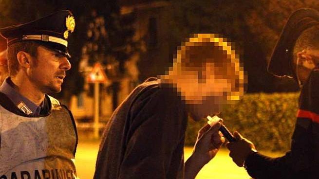 Controlli e perquisizioni in locali e discoteche