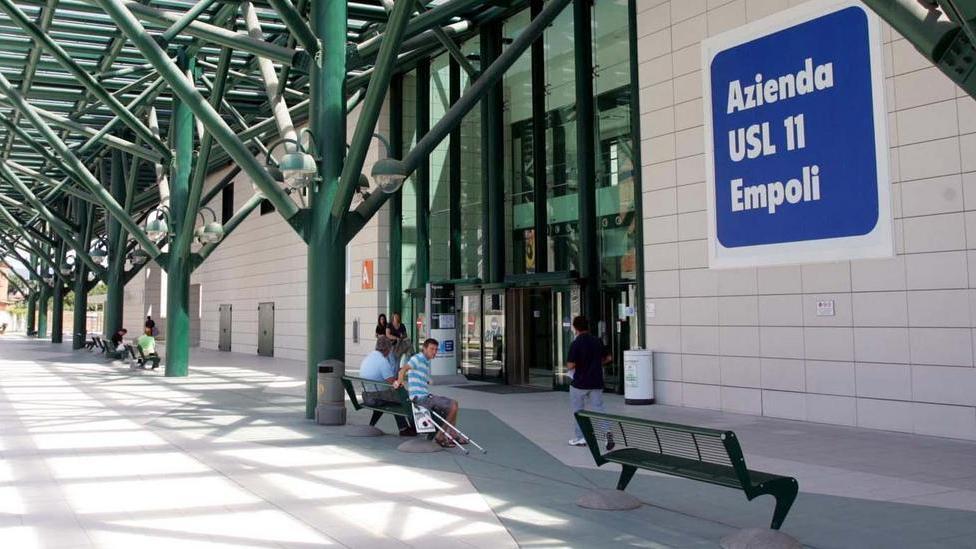 L’ingresso dell’ospedale San Giuseppe di Empoli (foto d’archivio)