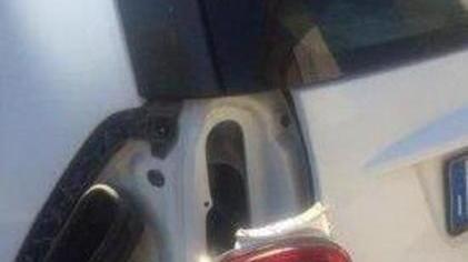 Camper danneggia l’auto dell’assessora Montagnani