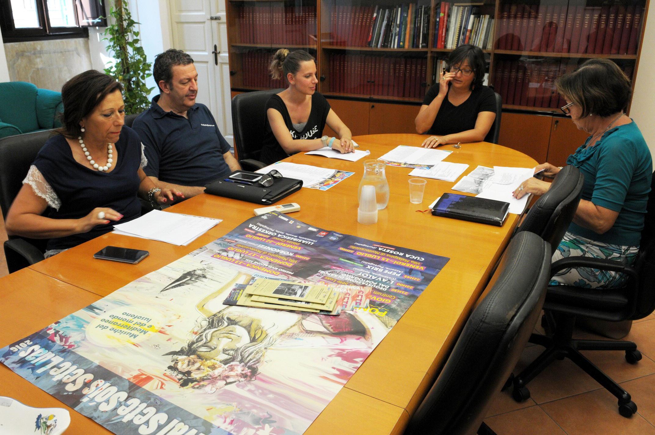 l cartellone delle iniziative estive è stato presentato in municipio