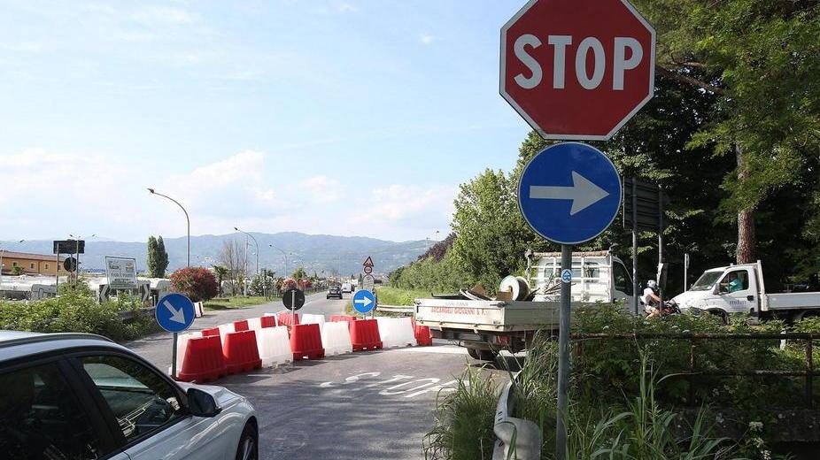 Cambia l’incrocio sul vialone del Melani