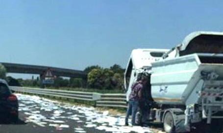 FiPiLi invasa dalla carta per un incidente