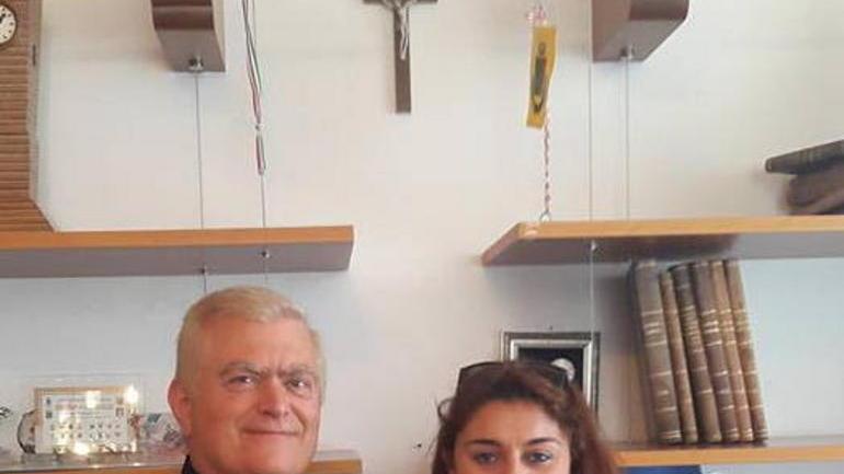 La sindaca: non accetto lezioni di catechismo