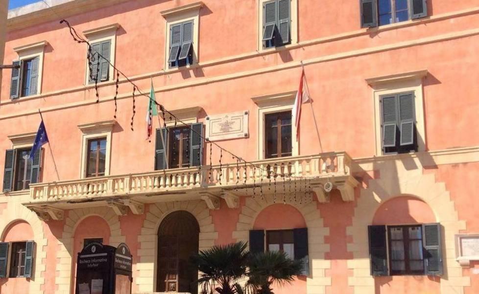 Personale ridotto all’osso, la Cgil contro il Comune 
