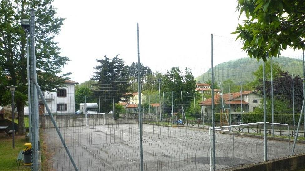 Bagnolo, al campetto ci sarà erba sintetica