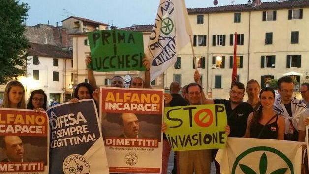 In venti alla manifestazione della Lega “Stop all’invasione”