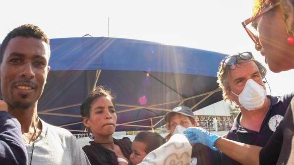 Migranti, Sos dei sindaci: «Siamo vicini al collasso»