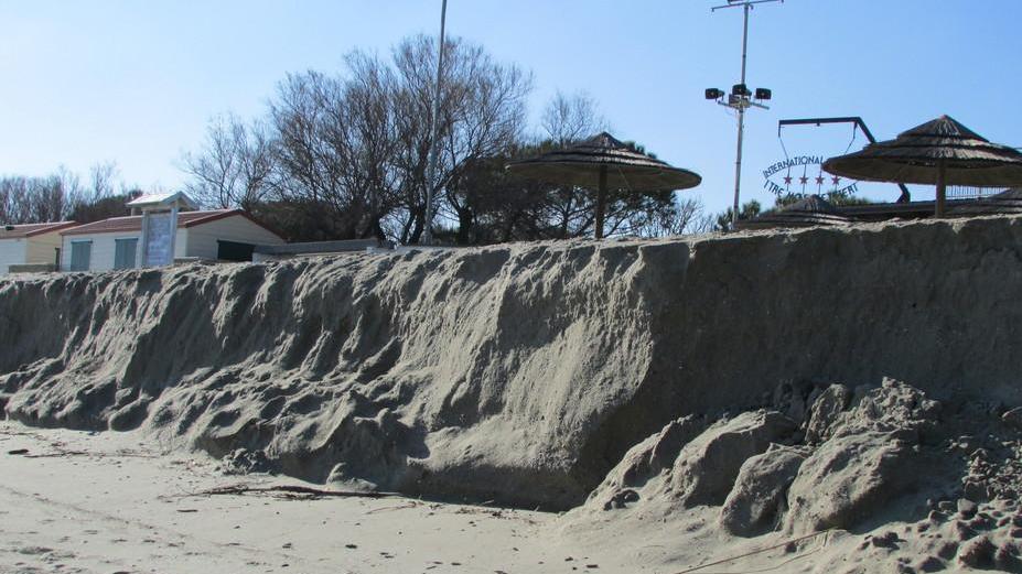 «Servono le barriere frangiflutti»