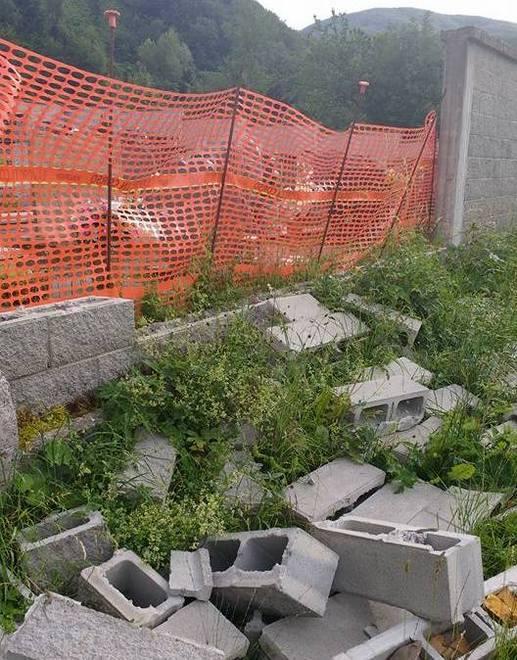 «Nessuno ripara il muro crollato» 