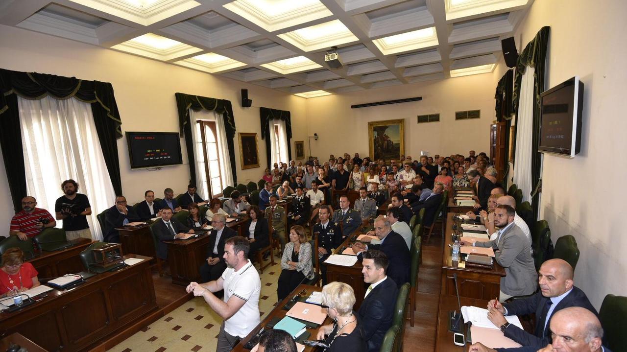 La prima seduta del consiglio comunale (foto Bf)