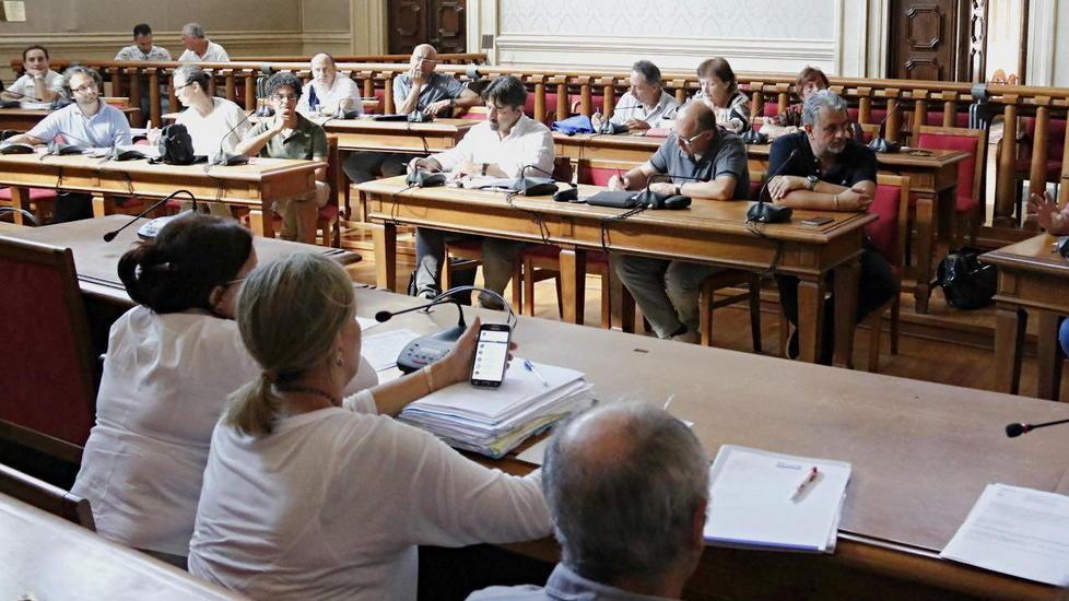 La relazione di Maltinti accende lo scontro tra sindacati e Nogarin 