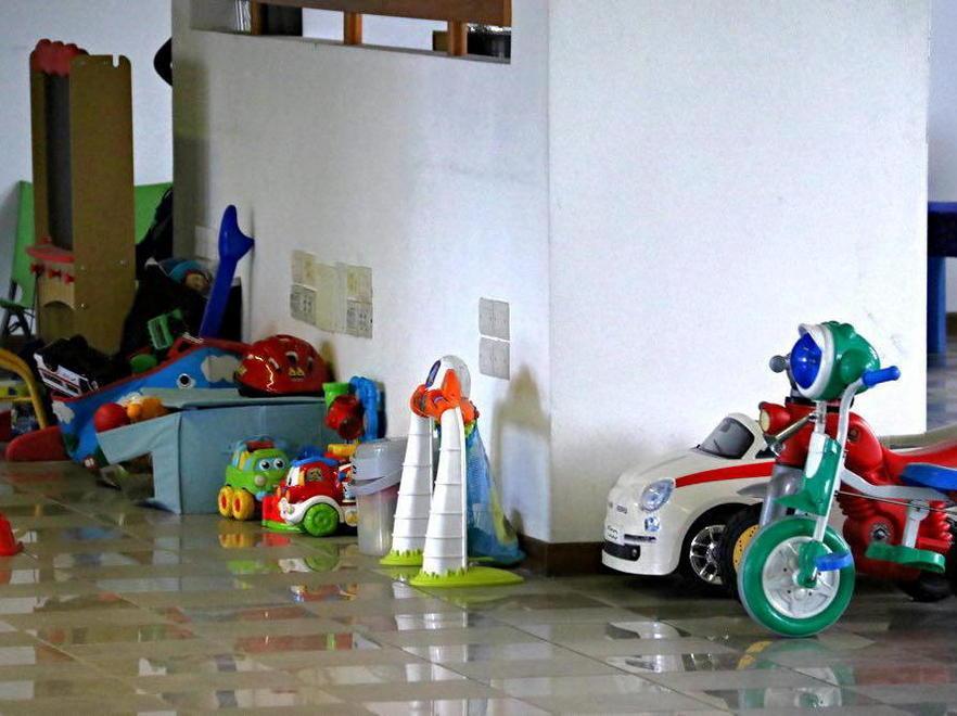 Dieci edifici occupati in città e 100 famiglie in lista d’attesa - VIDEO