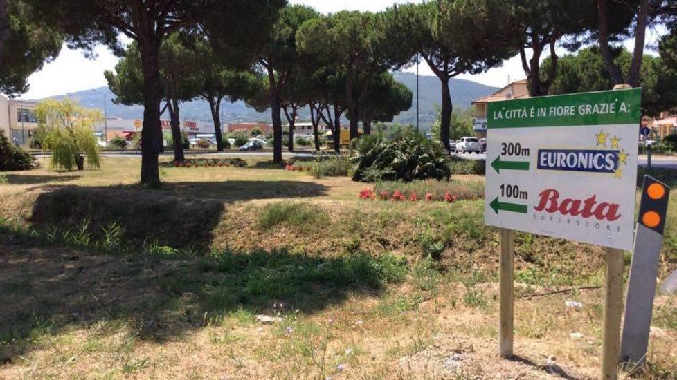 Adottate le rotonde della città 