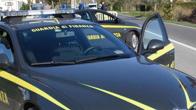 Maxi evasione Iva una ditta fantasma ad Altopascio