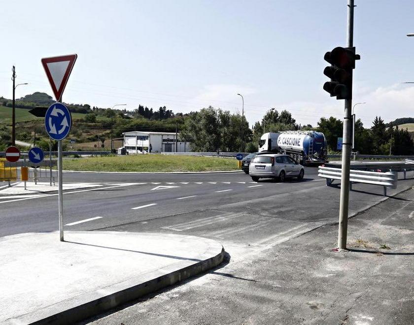 «Intrappolati al Crocino» Disagi per i pendolari 