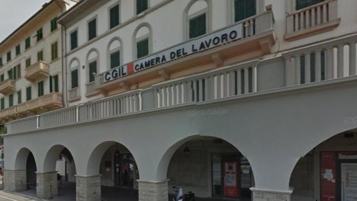 La Camera del lavoro di Prato in piazza Mercatale