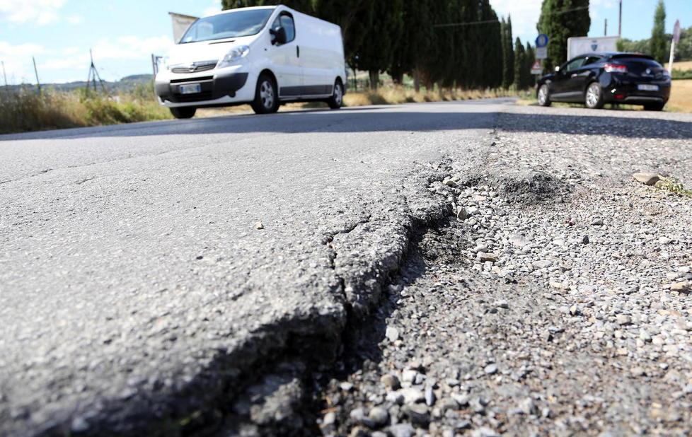 Ecco 130.000 euro contro buche e pericoli 
