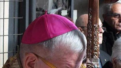 Niente messa al monastero La polemica torna al mittente