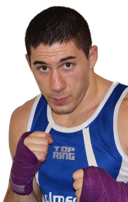 Stasera la grande boxe in piazza San Prospero 