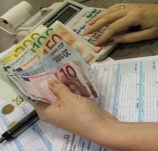 Caccia a tappeto a chi non paga le imposte locali 