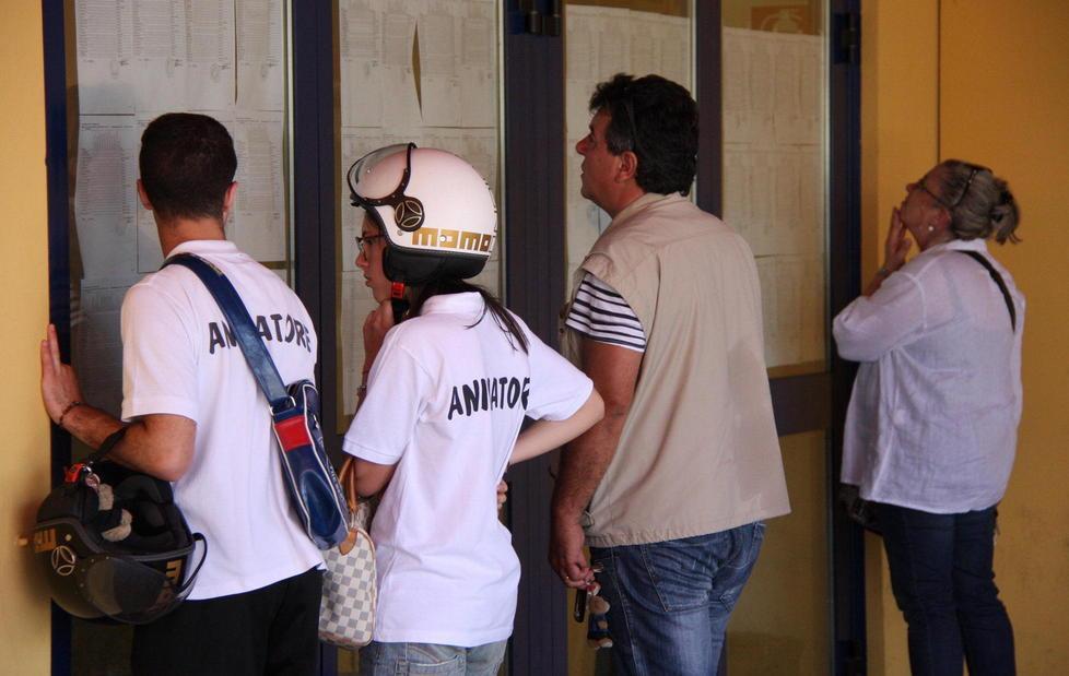 Tre studenti passano con il 100 al comprensivo di San Marcello