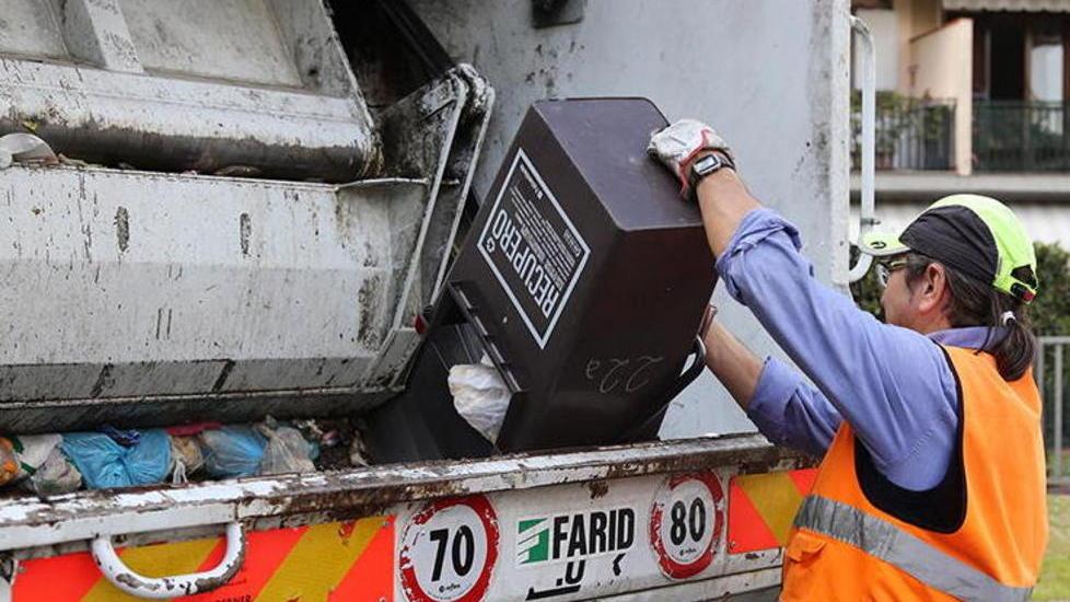 Slitta a mercoledì e giovedì lo sciopero del porta a porta