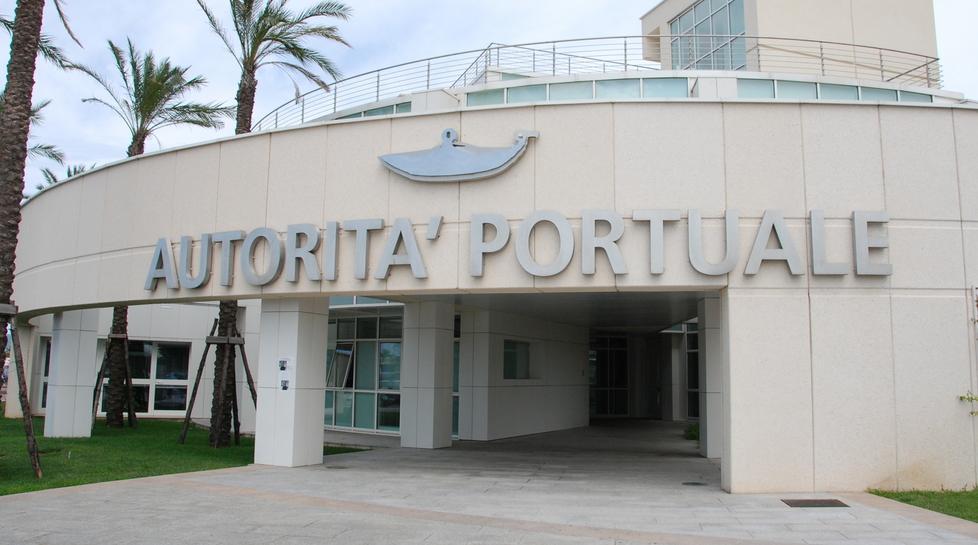 «Mettere in rete tutti i porti sardi» 