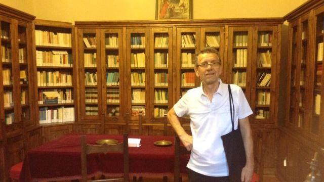 Walter Bernardi nella Casa Museo Datini