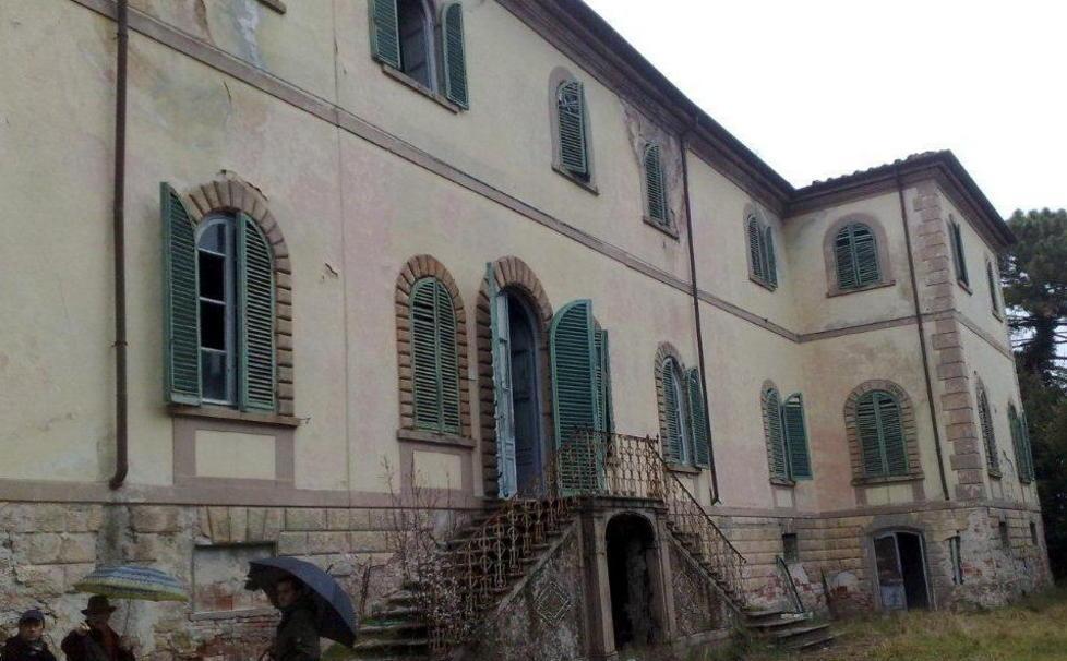 L’ex ospedale di Carignano di nuovo in vendita 