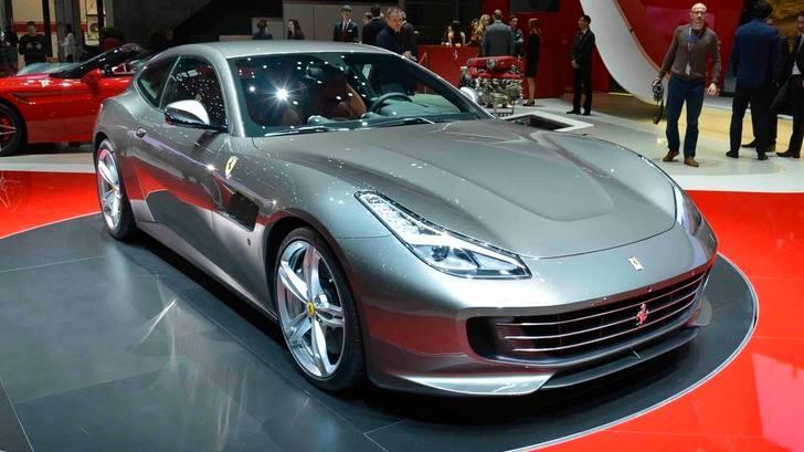 La Ferrari sceglie Pietrasanta per presentare il nuovo modello