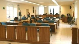 Violenza sull’ex compagna, giudice concede i domiciliari