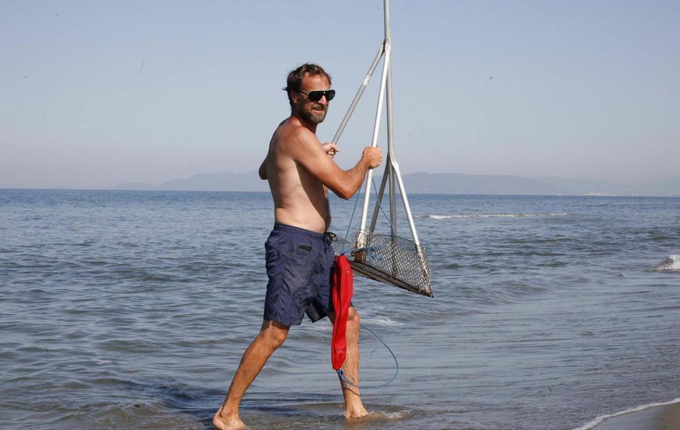Revocato il divieto di pesca delle arselle 