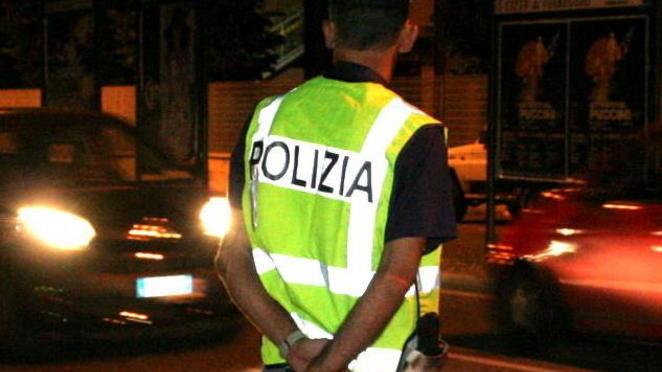 Polstrada, 4 denunciati a piede libero trovati al volante in stato di ebbrezza