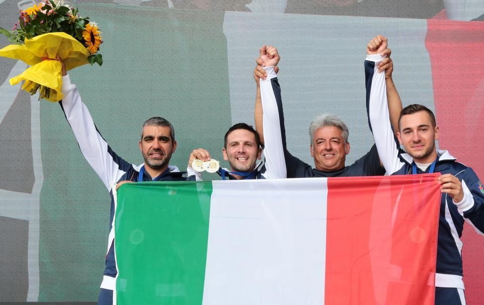 Oro e record del mondo per il tiratore ozierese 