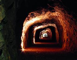 I minatori sardi in lotta Il primo sciopero a Guspini 