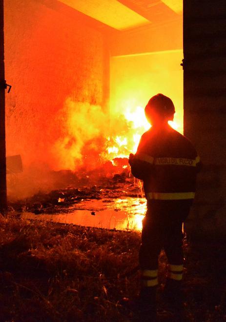 Vigili del fuoco in sciopero «Difendiamo i cittadini» 
