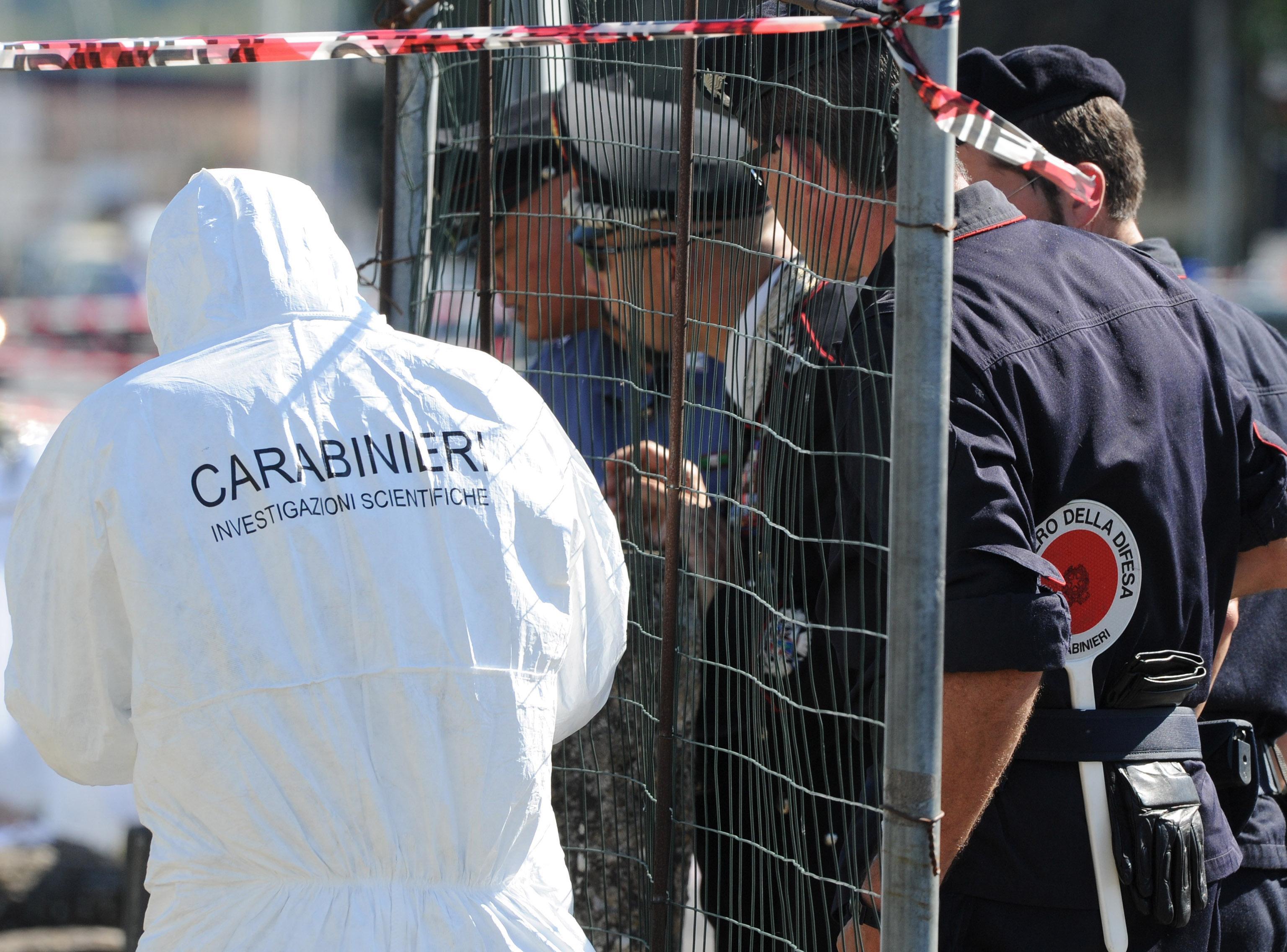 Un carabiniere del Ris all'opera (foto d'archivio)