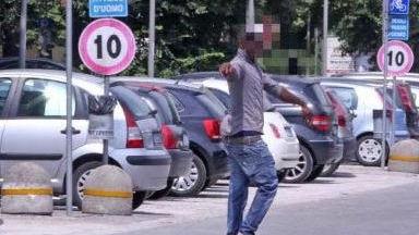 Parchimetri anti abusivi: «Così il Comune ci farà morire di fame»