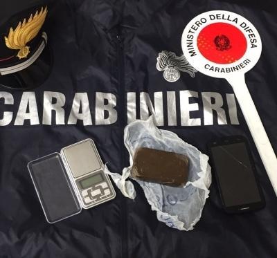 Arrestato in via Montalese con 95 grammi di hashish