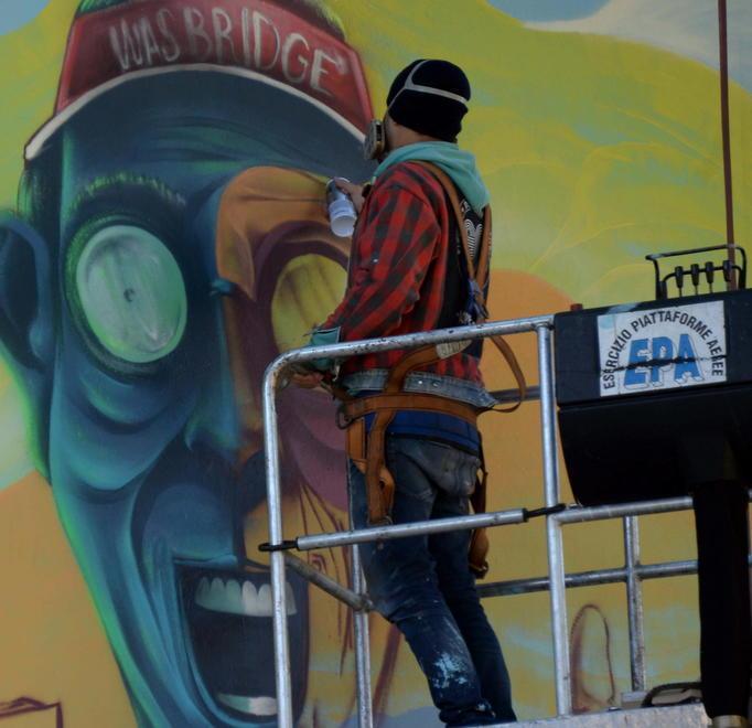 Anche i Villaggi avranno i murales alle case popolari