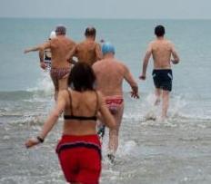 Estate e bagno: meglio in compagnia