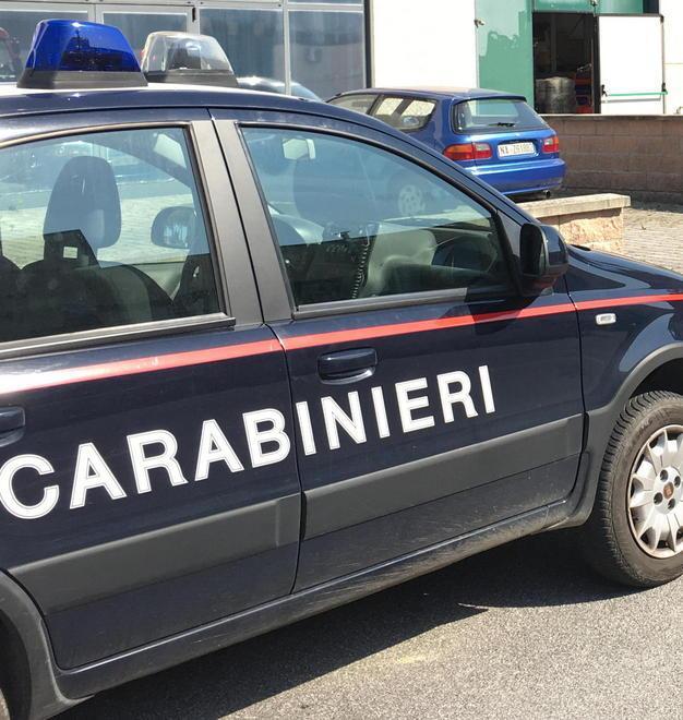 Maltrattamenti in famiglia e truffa, due carraresi finiscono in carcere 