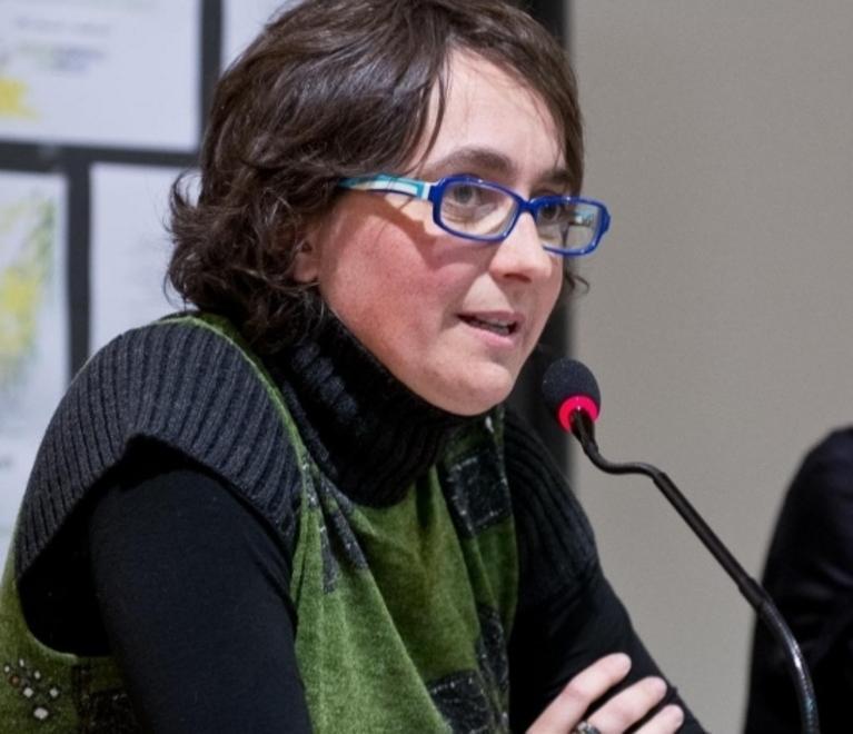 Annalisa porta un sorriso tra le guerre e la povertà 