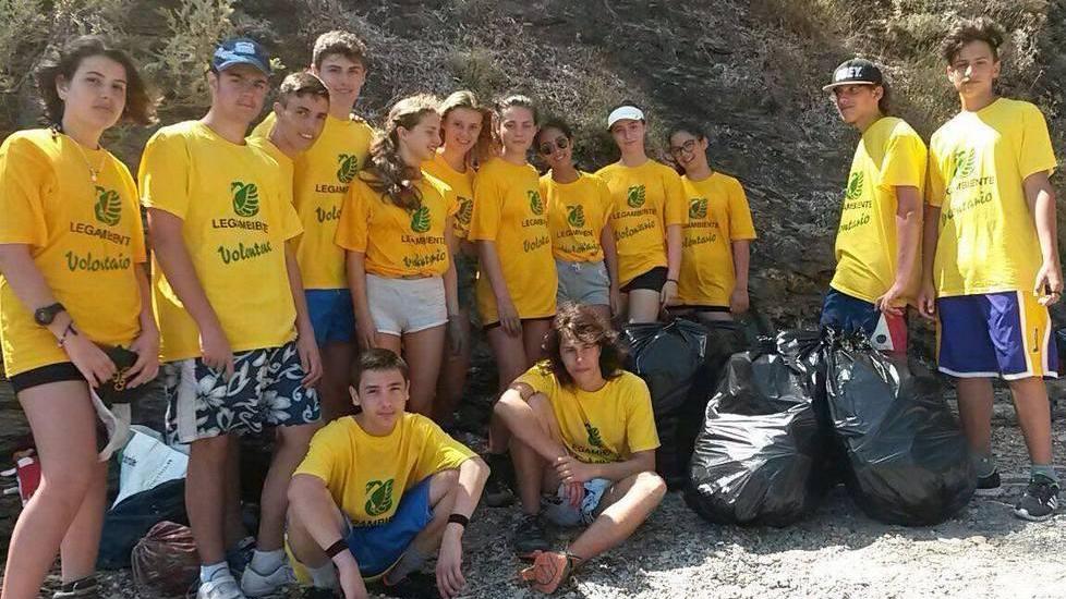 Pulita anche la spiaggia Luisi D’Angelo
